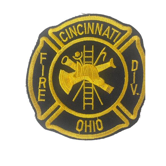 Cincinnati OHIO Fire Division FIRE Department Embroidered Patch Vintage NOS - Picture 3 of 8